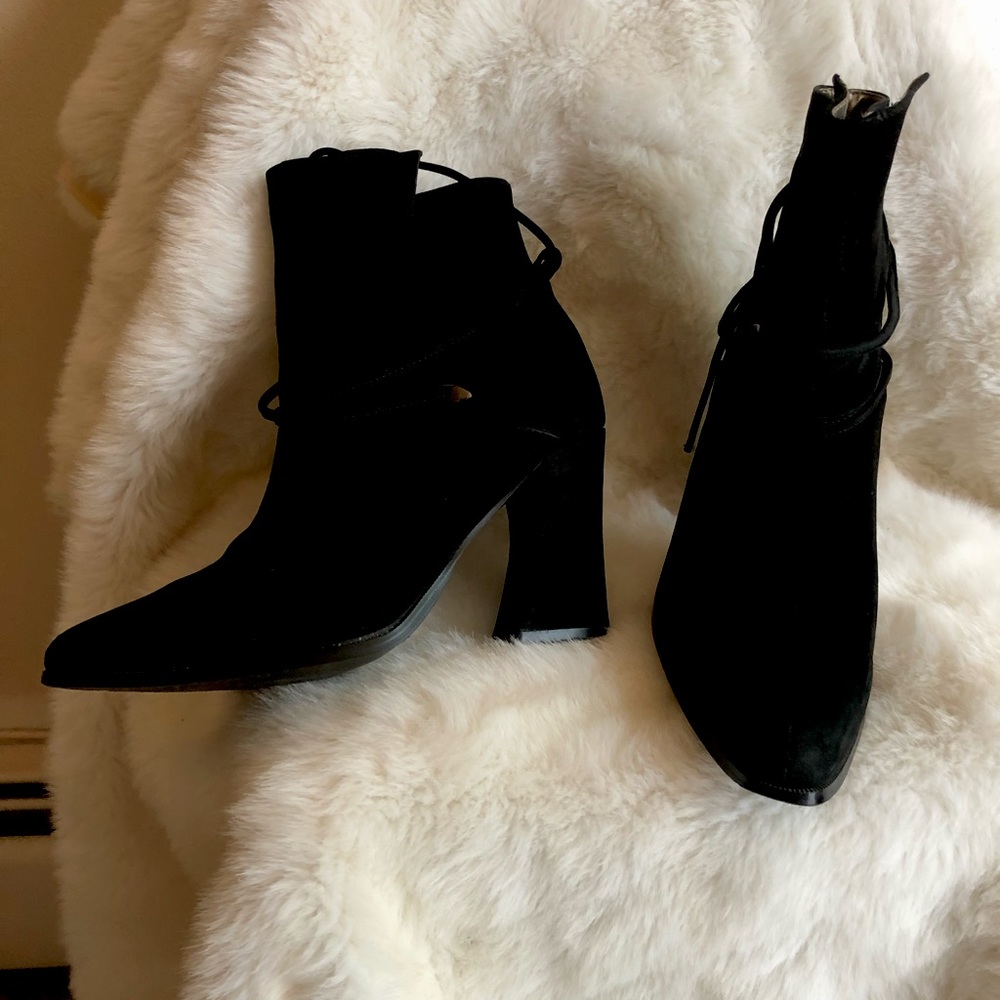 Vintage wrap around tie ankle boots